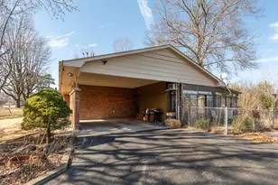 220 Kane Dr, Herrin, IL 62948 - Photo 25