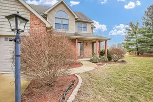 11 Long Grove Dr, Monticello, IL 61856 - Photo 3