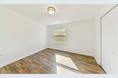 7801 S Eberhart Avenue, Chicago, IL 60619 - Photo 17