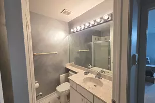 8019/8021 Lincoln Ave, Skokie, IL 60077 - Photo 15