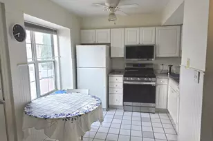 8019/8021 Lincoln Ave, Skokie, IL 60077 - Photo 9