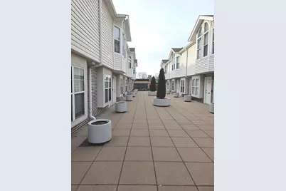 8019/8021 Lincoln Avenue, Skokie, IL 60077 - Photo 3