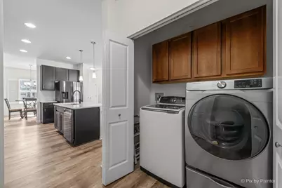 3770 Westbury Court, Elgin, IL 60124 - Photo 9