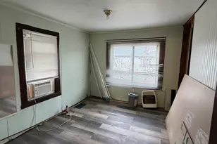 418 W Harrison St, Carrier Mills, IL 62917 - Photo 21