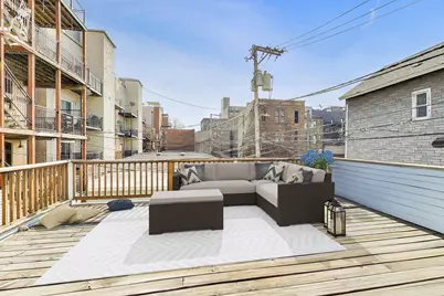 628 N May Street #2, Chicago, IL 60642 - Photo 23