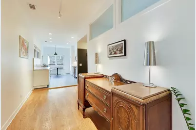 628 N May Street #2, Chicago, IL 60642 - Photo 7