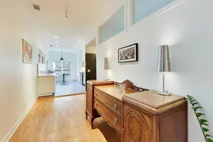 628 N May St, Chicago, IL 60642 - Photo 7