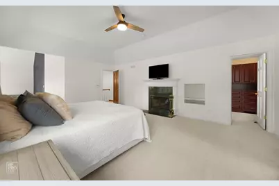 [Address not provided], Saint Charles, IL 60175 - Photo 17