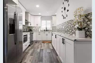 730 Skyline Drive, Barrington, IL 60010 - Photo 5