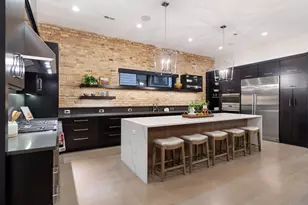 1246 W George St, Chicago, IL 60657 - Photo 7