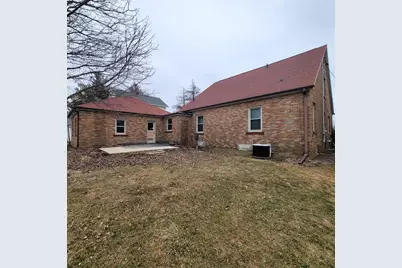 506 N 1st Street, Ashton, IL 61006 - Photo 5