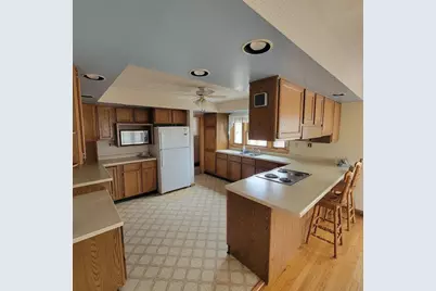 506 N 1st Street, Ashton, IL 61006 - Photo 17