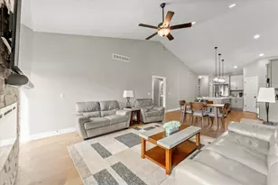 1 Prairie Trl, Monticello, IL 61856 - Photo 19