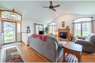 471 Linden Circle, Beecher, IL 60401 - Photo 3