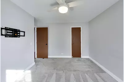 10 Waterbury Lane #M2, Schaumburg, IL 60193 - Photo 17