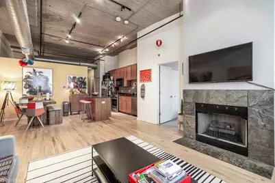 758 N Larrabee Street #709, Chicago, IL 60654 - Photo 5