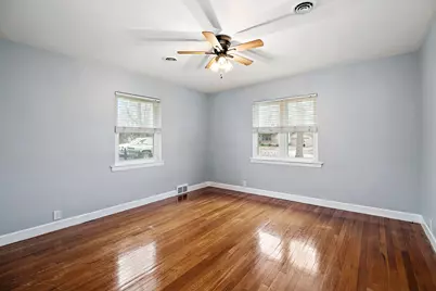 600 E Mulberry Street, Watseka, IL 60970 - Photo 9