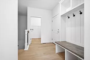 6 Stone Ml Ct, Bloomington, IL 61705 - Photo 19