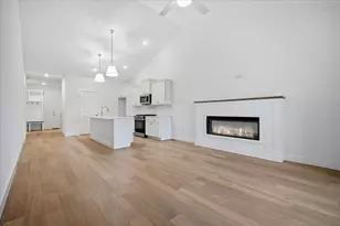 8 Stone Ml Ct, Bloomington, IL 61705 - Photo 7