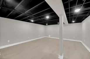 101 W Brighton Pl, Mount Prospect, IL 60056 - Photo 23