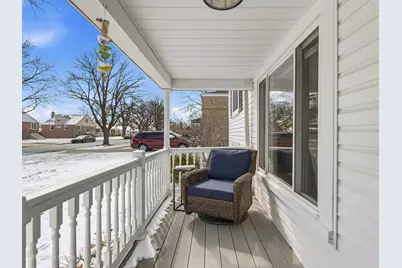 1020 Newberry Avenue, La Grange Park, IL 60526 - Photo 3