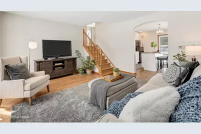 1020 Newberry Avenue, La Grange Park, IL 60526 - Photo 5