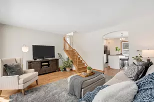 1020 Newberry Ave, La Grange Park, IL 60526 - Photo 5