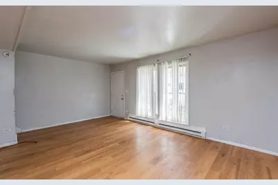 [Address not provided], Zion, IL 60099 - Photo 3