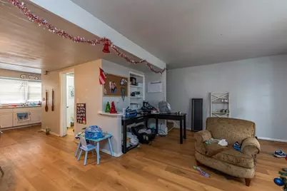 2112 Hebron Avenue, Zion, IL 60099 - Photo 3