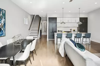 2916 W Shakespeare Avenue #3, Chicago, IL 60647 - Photo 13