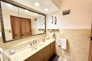 9529 Bronx Ave, Skokie, IL 60077 - Photo 25