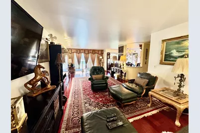 9529 Bronx Avenue #401, Skokie, IL 60077 - Photo 5