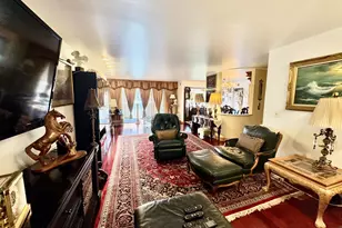 9529 Bronx Ave, Skokie, IL 60077 - Photo 5