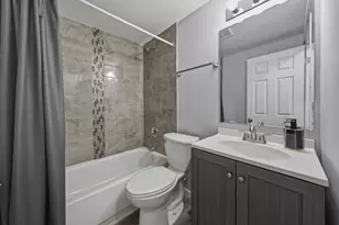 234 Malibu Dr, Bolingbrook, IL 60440 - Photo 19