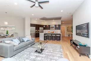 650 N Morgan St, Chicago, IL 60642 - Photo 3