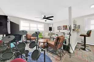 484 Shenstone Rd, Riverside, IL 60546 - Photo 11