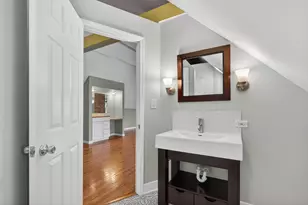 1657 N Harding Ave, Chicago, IL 60647 - Photo 15