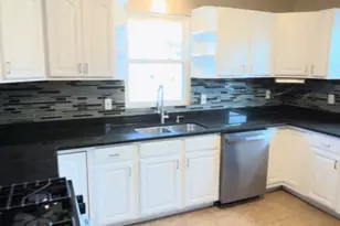 1657 N Harding Ave, Chicago, IL 60647 - Photo 5