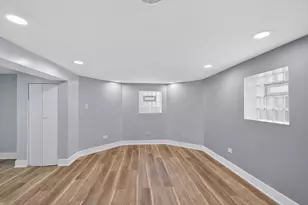 1657 N Harding Ave, Chicago, IL 60647 - Photo 25