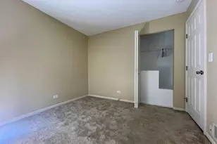 2043 Orchard Ln, Carpentersville, IL 60110 - Photo 11