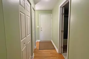 2043 Orchard Ln, Carpentersville, IL 60110 - Photo 9