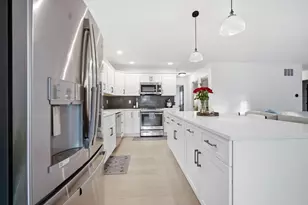 2513 Pampas Ln, Bloomington, IL 61705 - Photo 11