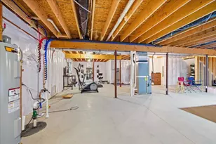 2513 Pampas Ln, Bloomington, IL 61705 - Photo 33