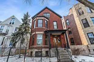 1033 W Wellington Ave, Chicago, IL 60657 - Photo 1