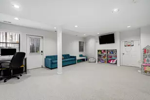 1910 N Larrabee St, Chicago, IL 60614 - Photo 17