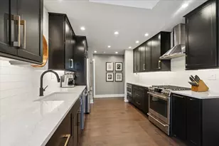 1828 White Fence Ln, Libertyville, IL 60048 - Photo 11