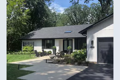 1828 White Fence Lane, Libertyville, IL 60048 - Photo 3