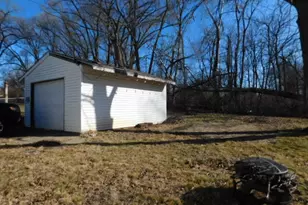 722 Plaisance Ave, Rockford, IL 61102 - Photo 3