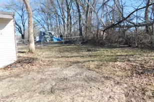 722 Plaisance Ave, Rockford, IL 61102 - Photo 5