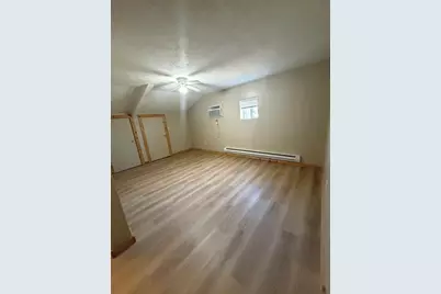 690 W Judson Street #8, Carbon Hill, IL 60416 - Photo 5